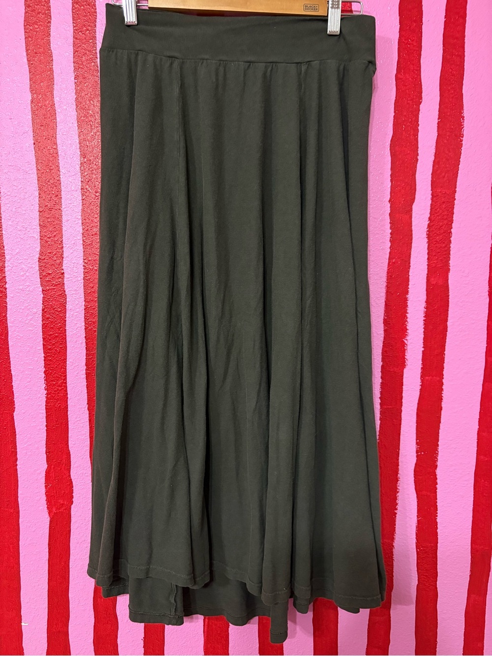 Gray Midi Skirt with Comfortable Waistband
